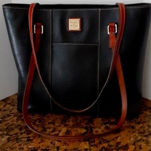 Dooney and Bourke Shoulder Bag